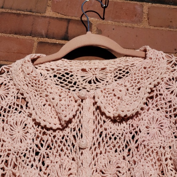 Vintage crocheted x-small cardigan - Picture 3 of 8